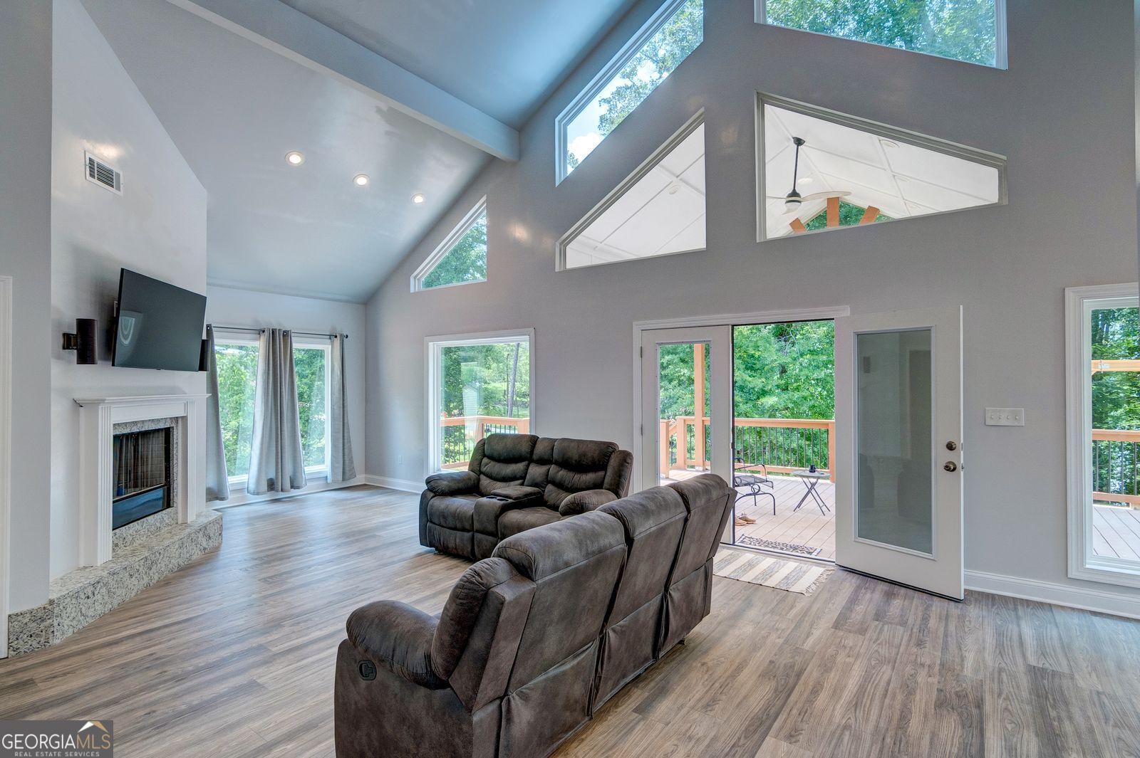 1010 Lakeland Drive Toccoa GA 30577