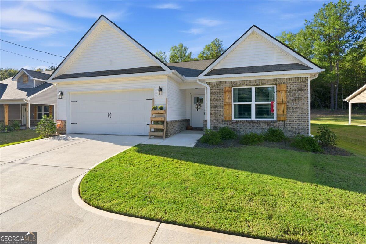 126 Allen Green Drive Gray GA 31032