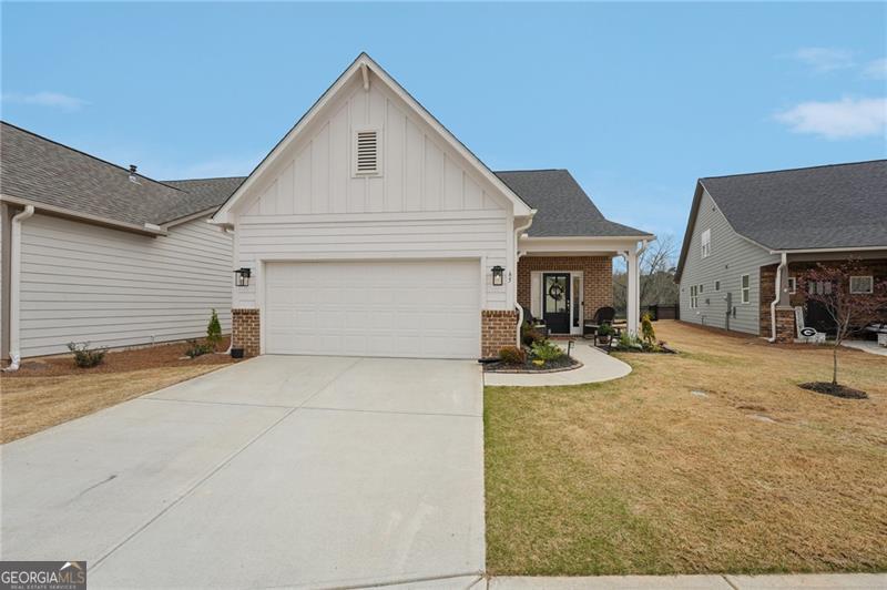 65 Grand Circle Jasper GA 30143