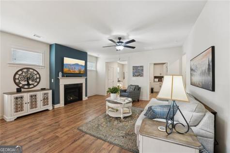 65 Grand Circle Jasper GA 30143