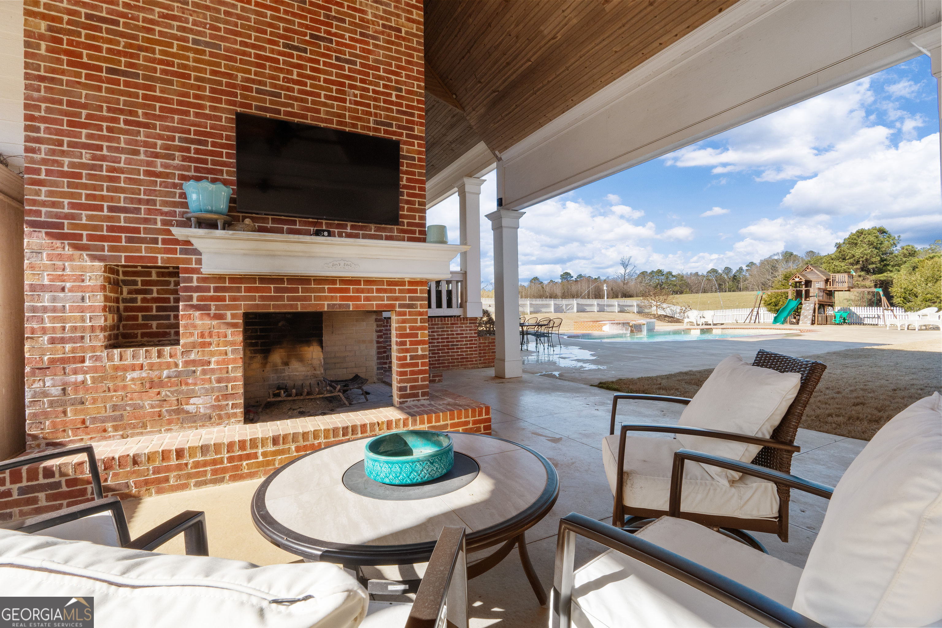 31 Duck Pond Road Roopville GA 30170