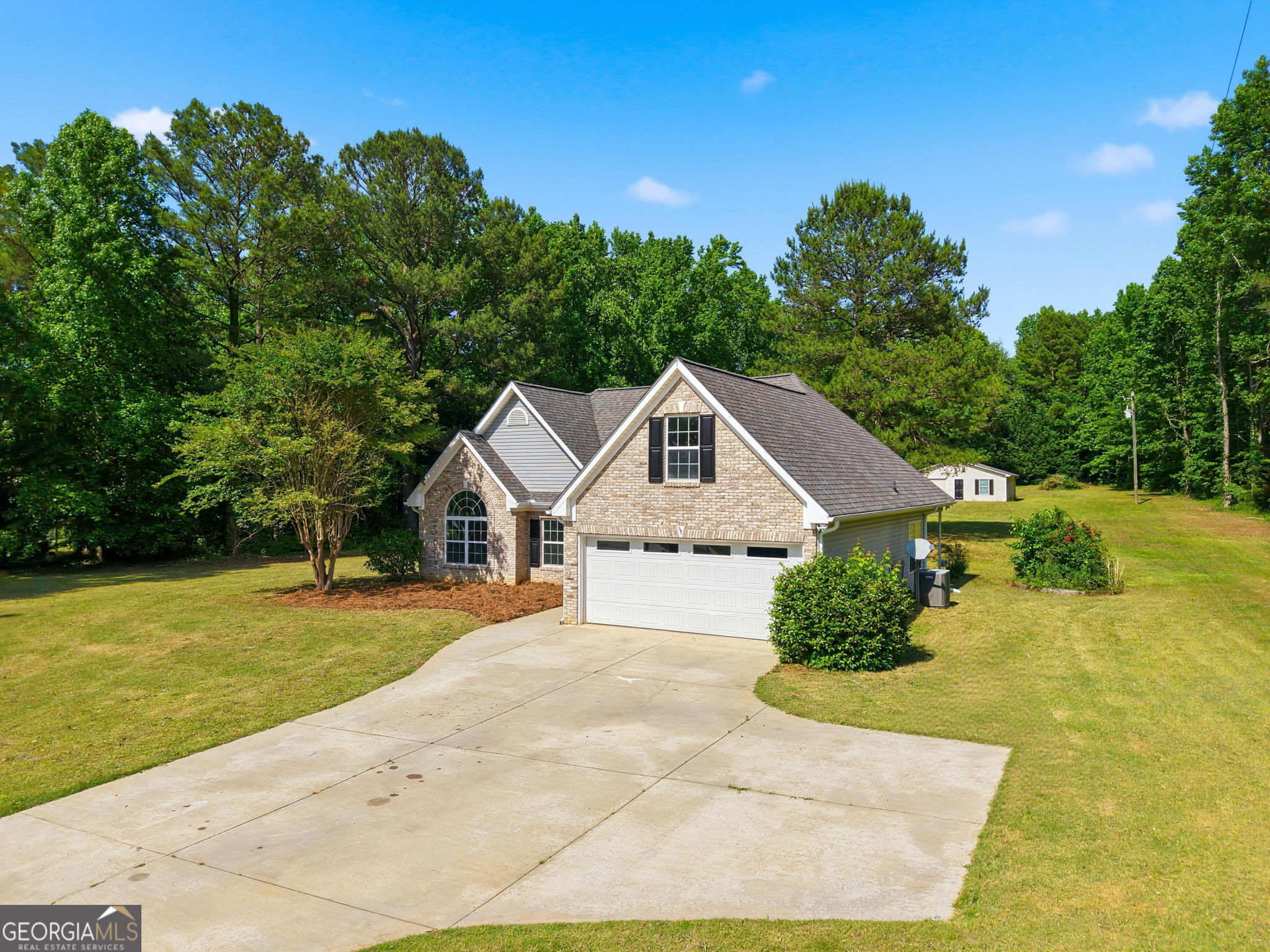 155 Oak Hill Circle Covington GA 30016