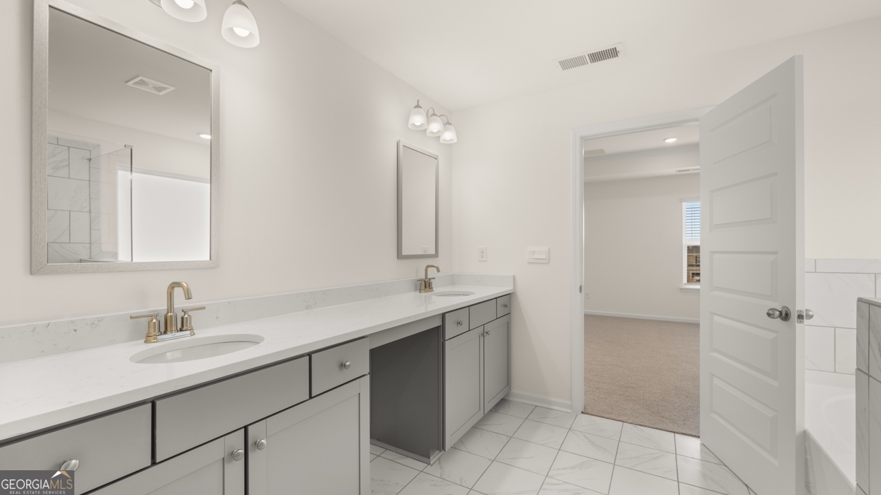 1915 Endress Circle Hampton GA 30228