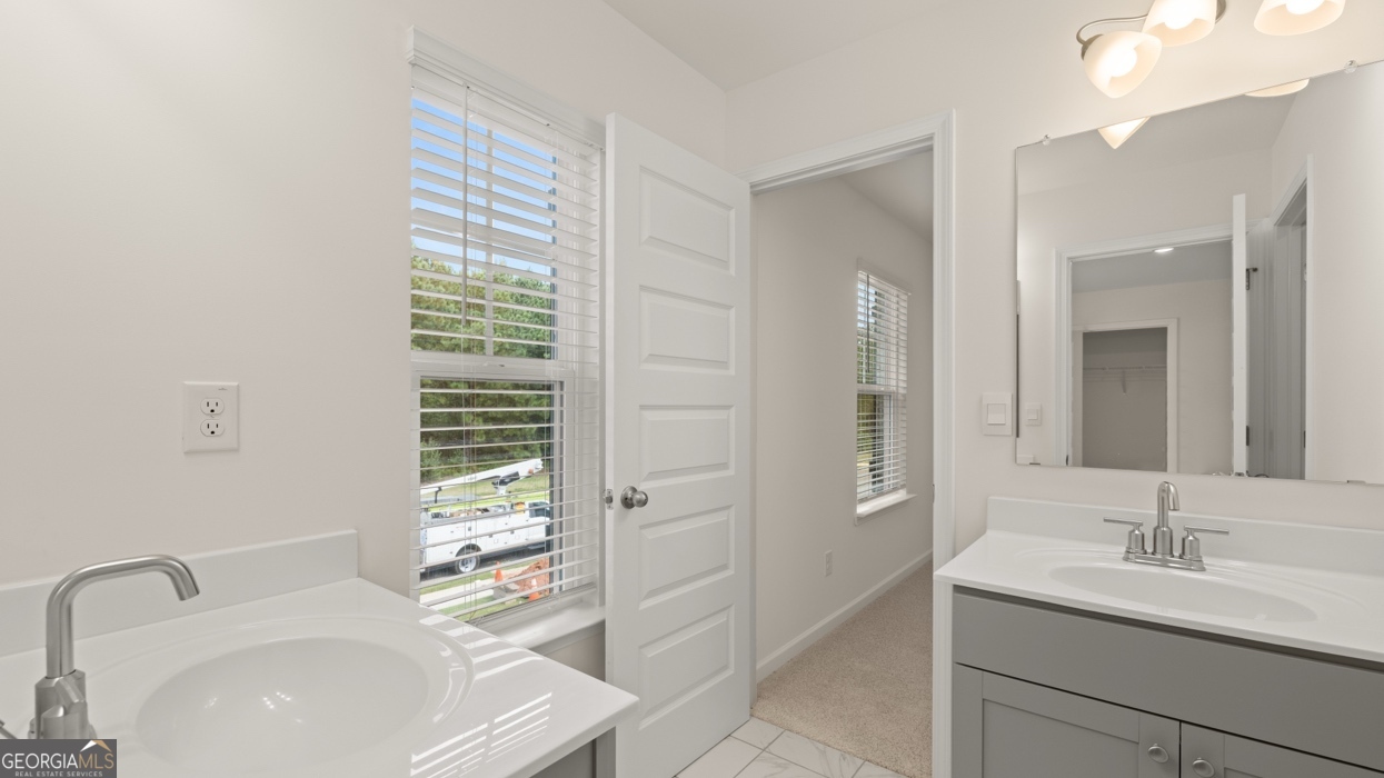 1915 Endress Circle Hampton GA 30228