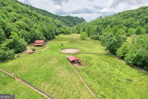 8758 Tusquittee Road Hayesville NC 28904