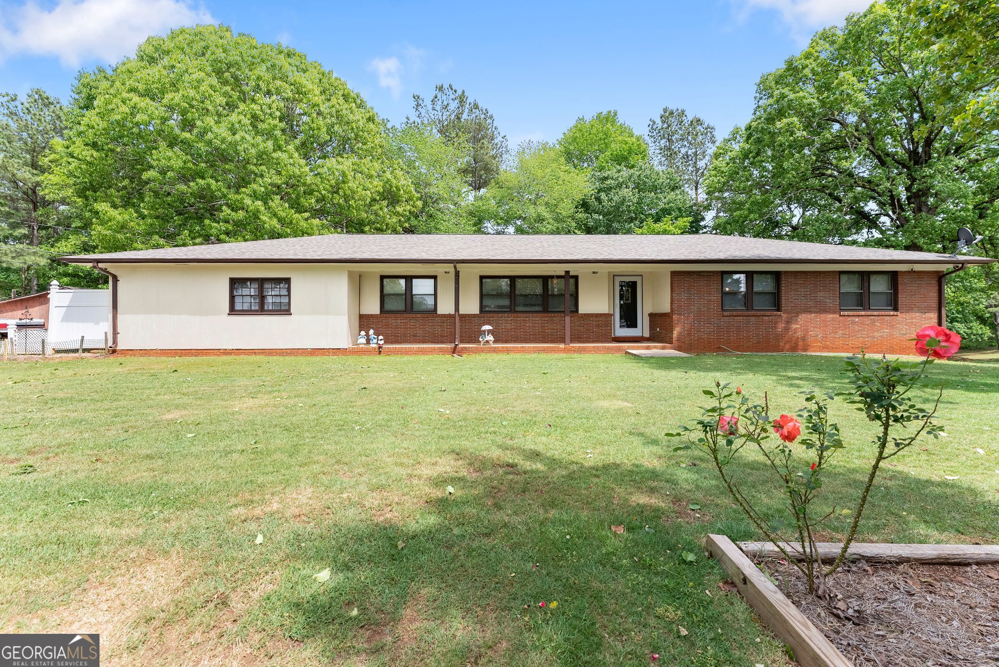 4508 Dicks Hill Parkway Mount Airy GA 30563