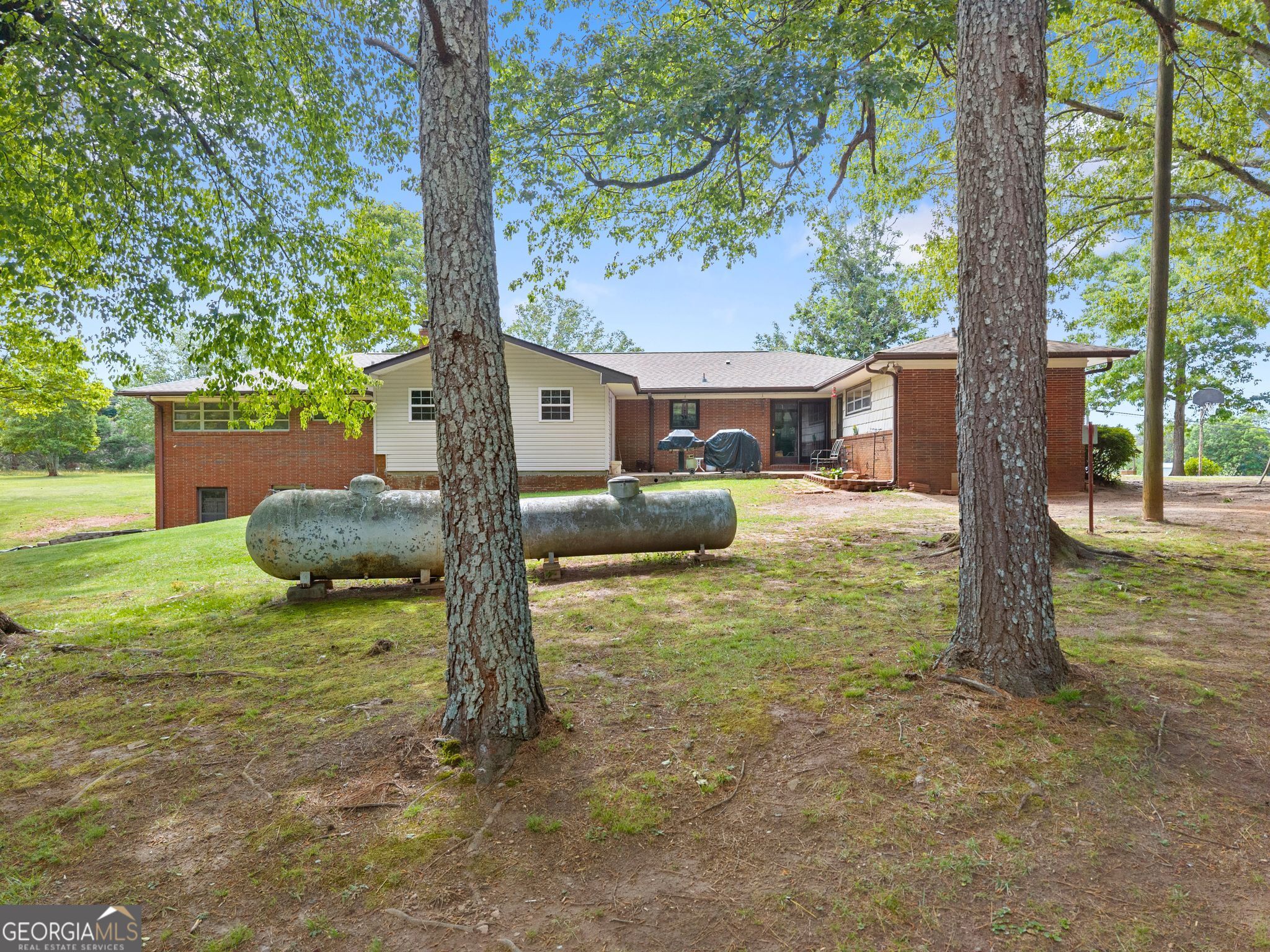 4508 Dicks Hill Parkway Mount Airy GA 30563