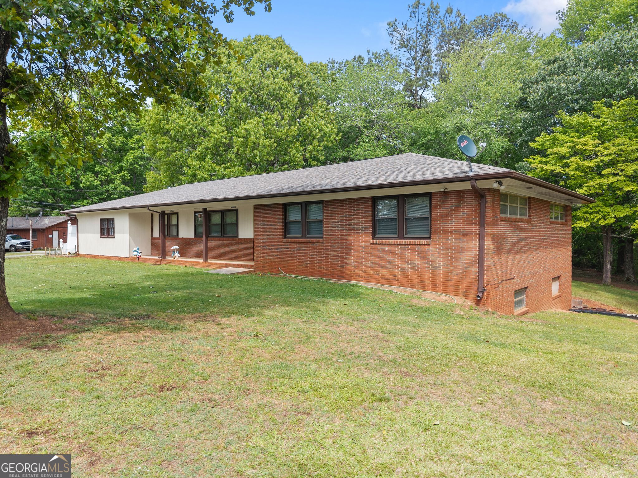 4508 Dicks Hill Parkway Mount Airy GA 30563