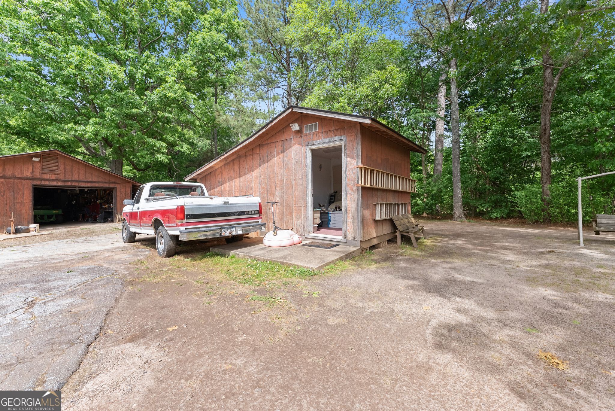 4508 Dicks Hill Parkway Mount Airy GA 30563