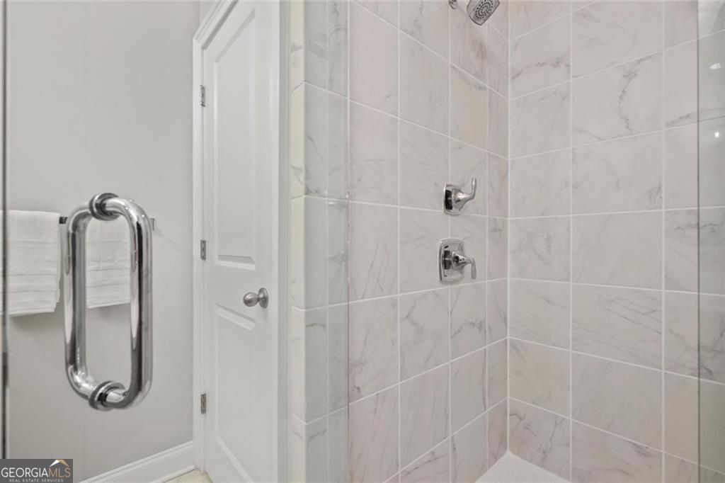 6694 Sterling Drive Atlanta GA 30328