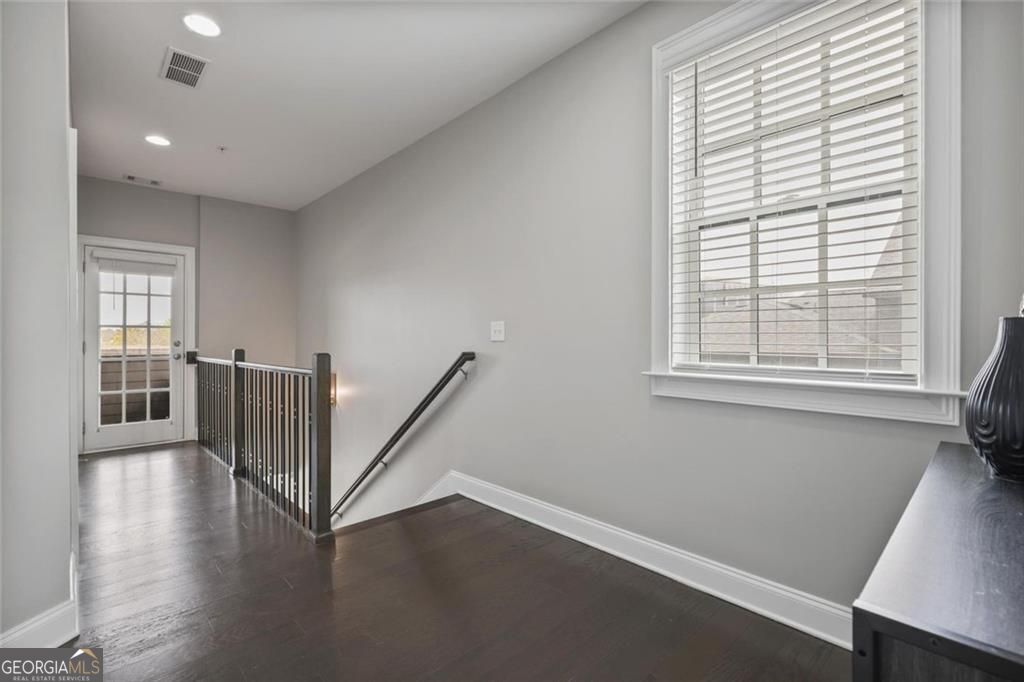 6694 Sterling Drive Atlanta GA 30328