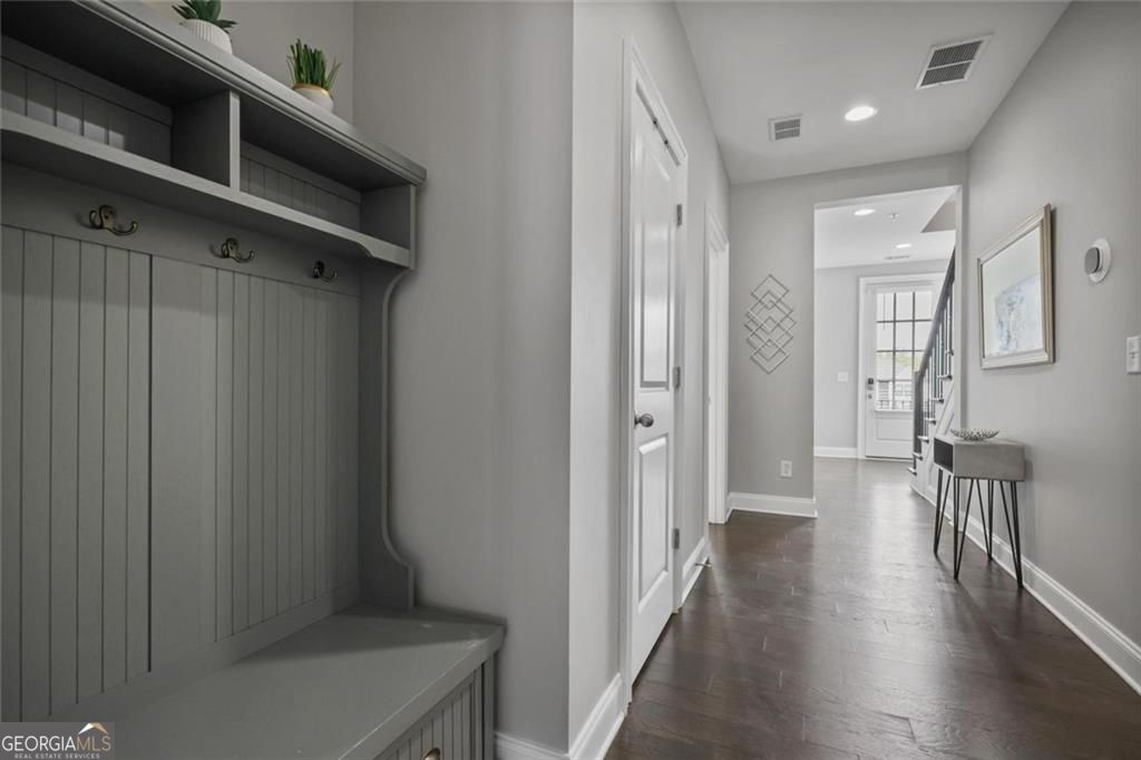 6694 Sterling Drive Atlanta GA 30328