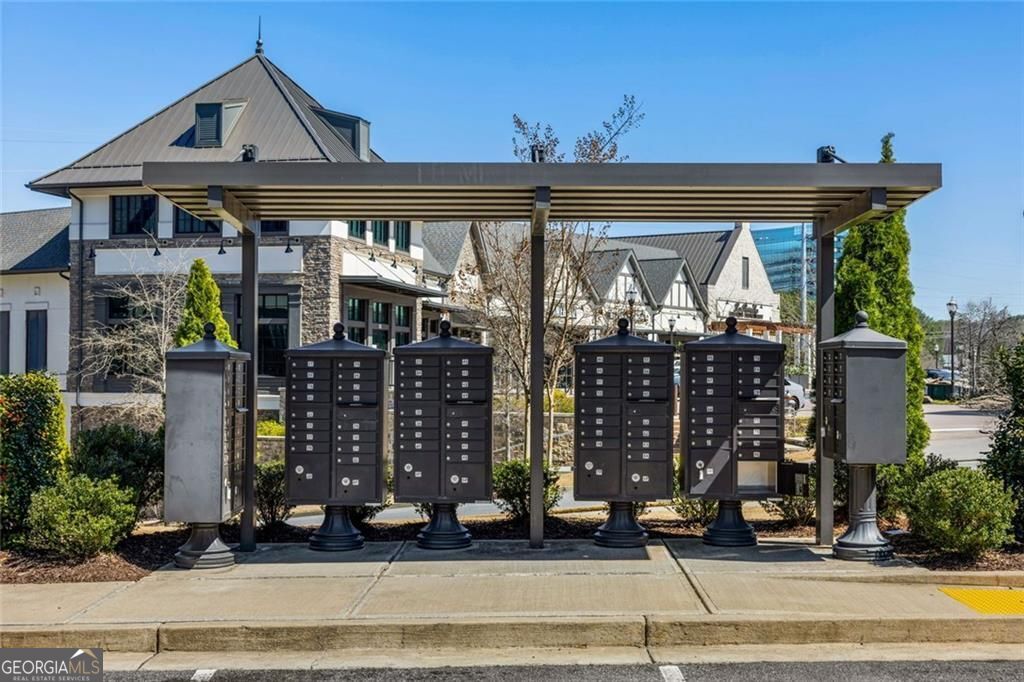 6694 Sterling Drive Atlanta GA 30328
