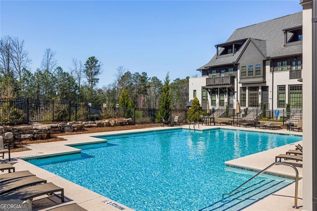 6694 Sterling Drive Atlanta GA 30328