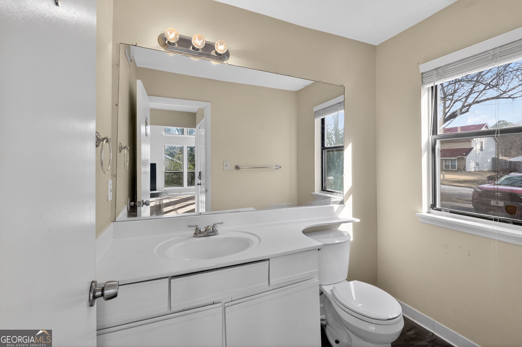 1142 Chapman Circle Stone Mountain GA 30088