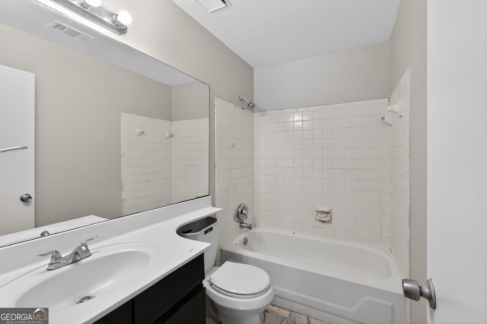 1142 Chapman Circle Stone Mountain GA 30088