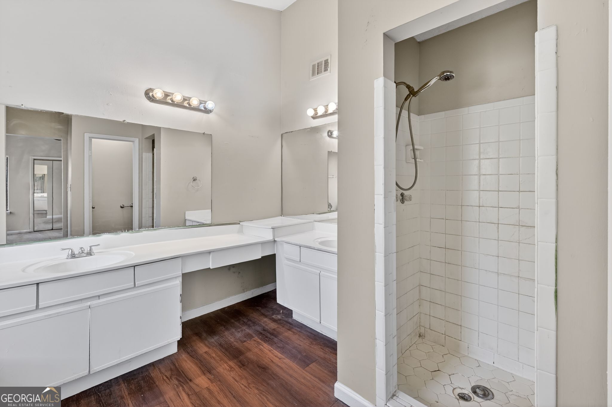 1142 Chapman Circle Stone Mountain GA 30088