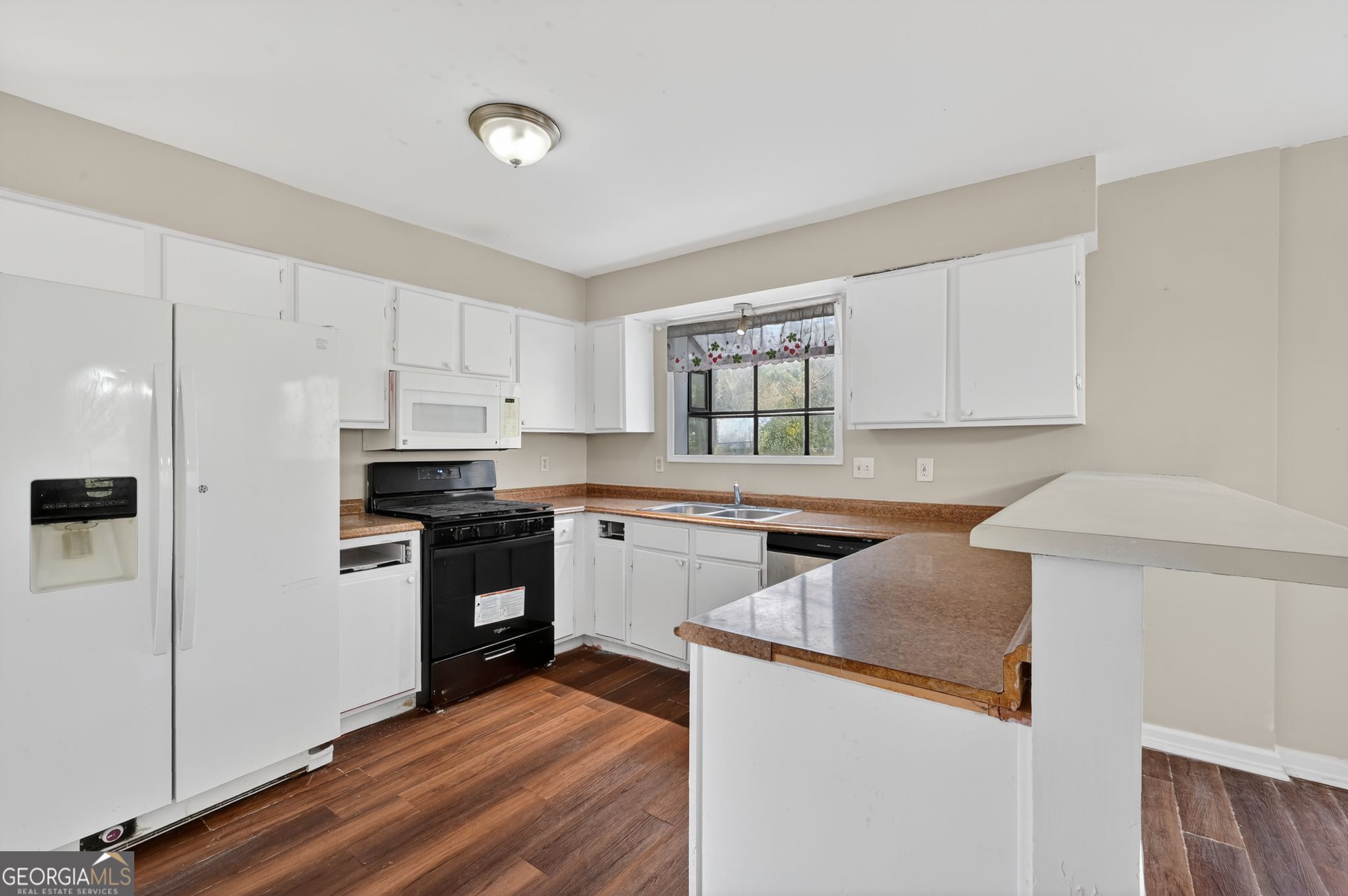 1142 Chapman Circle Stone Mountain GA 30088