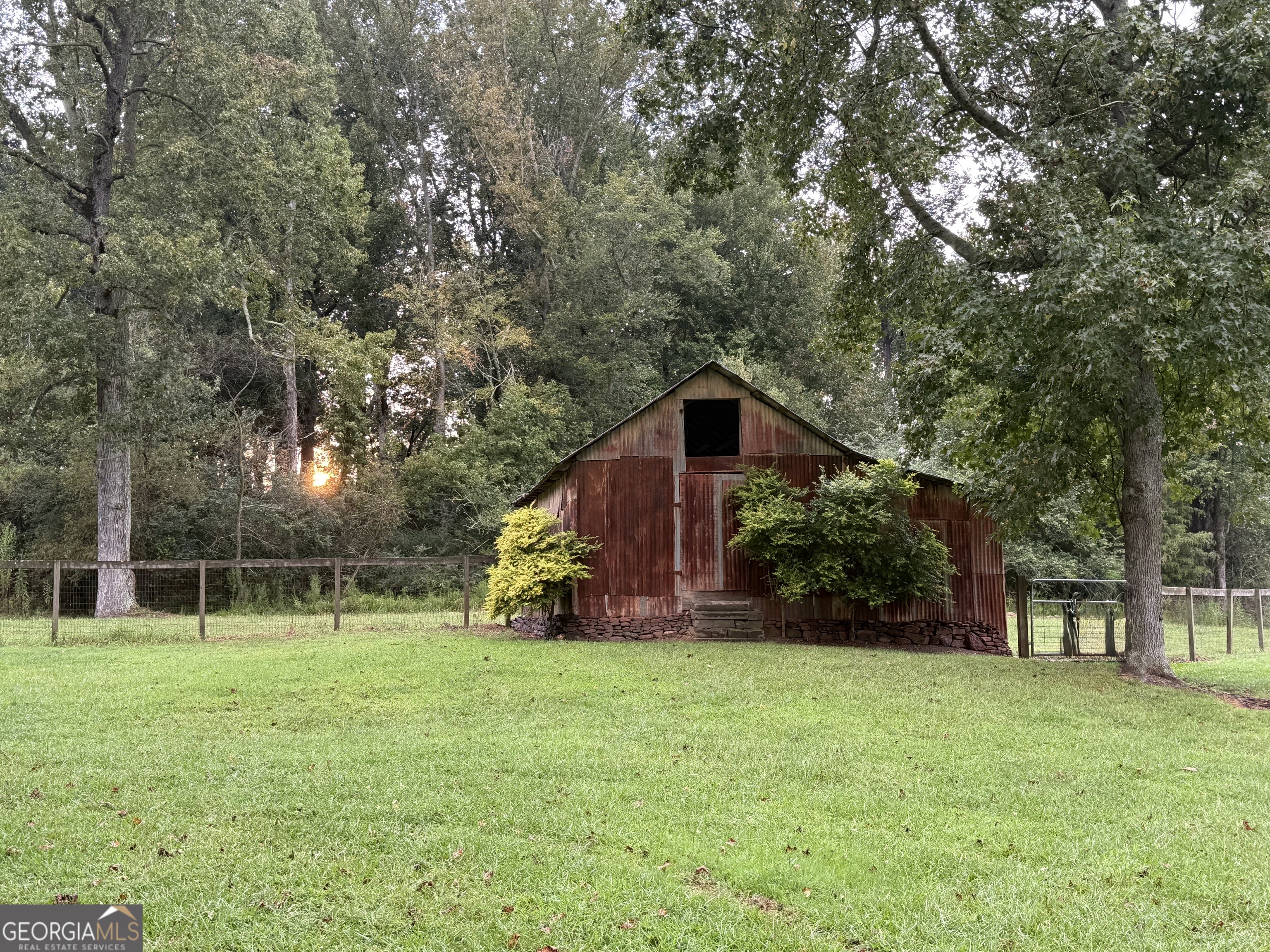 1191 Aderhold Rogers Road Commerce GA 30530