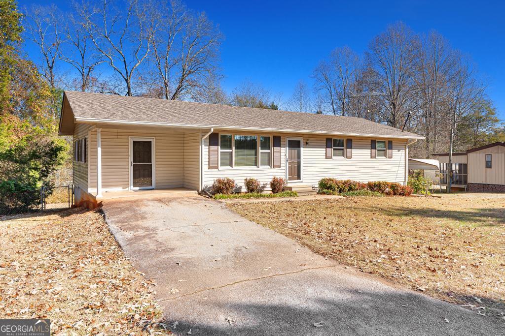 451 Defoor Road Toccoa GA 30577
