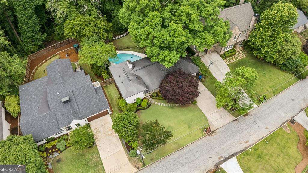 2988 Rockingham Drive NW Atlanta GA 30327