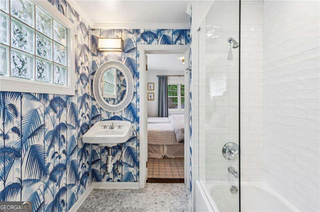 2988 Rockingham Drive NW Atlanta GA 30327