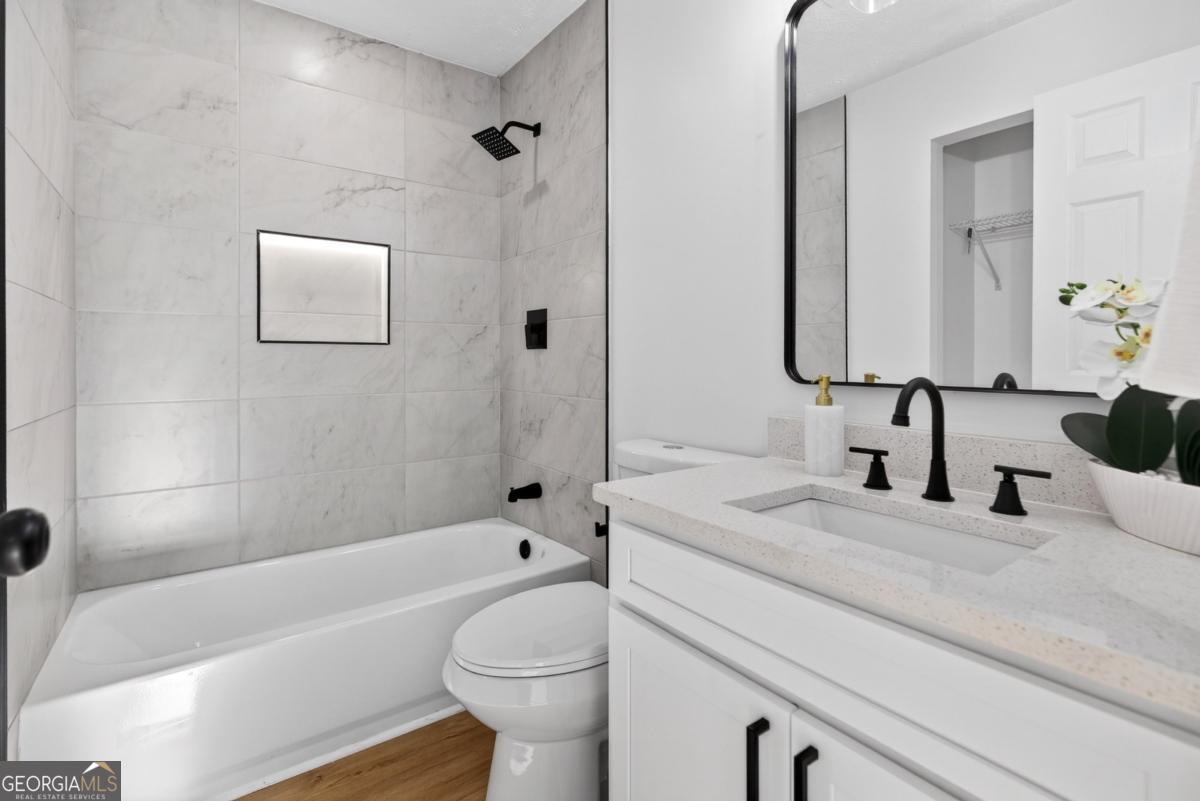 5575 Morning Creek Circle Atlanta GA 30349