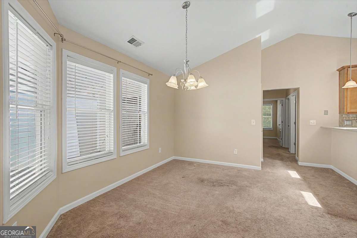 516 Arden Close Woodstock GA 30188