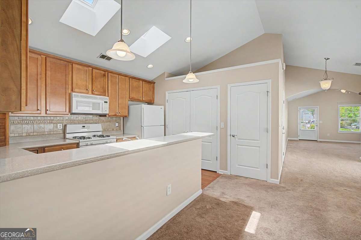 516 Arden Close Woodstock GA 30188