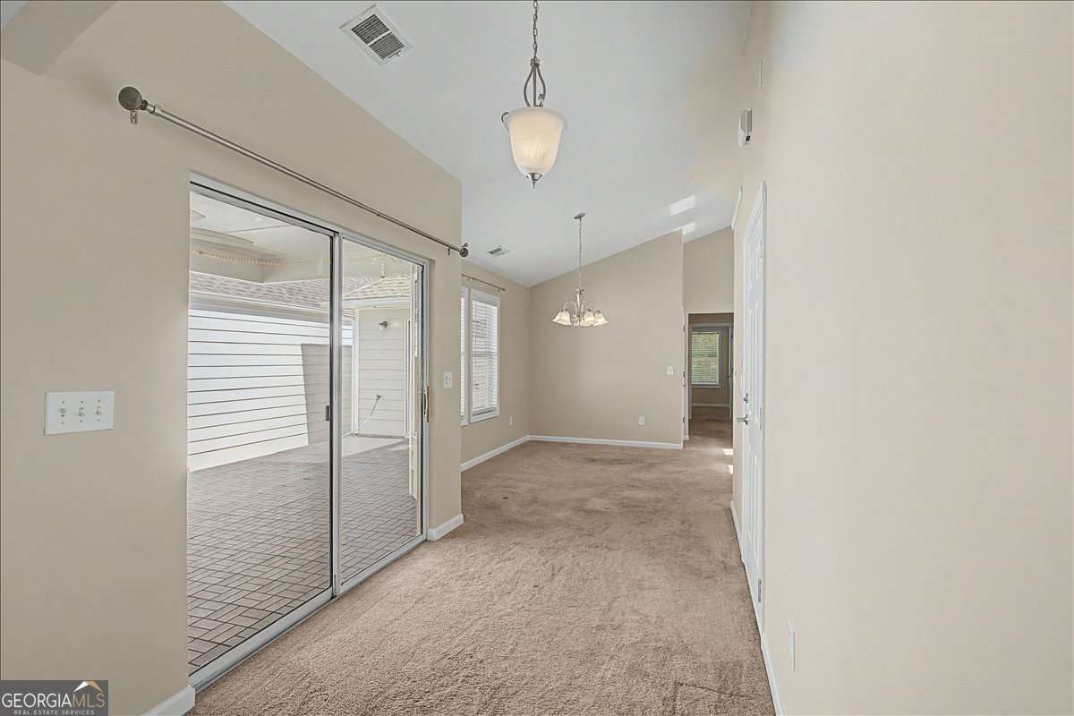 516 Arden Close Woodstock GA 30188