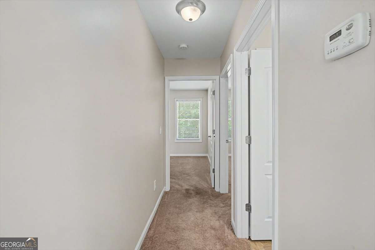 516 Arden Close Woodstock GA 30188