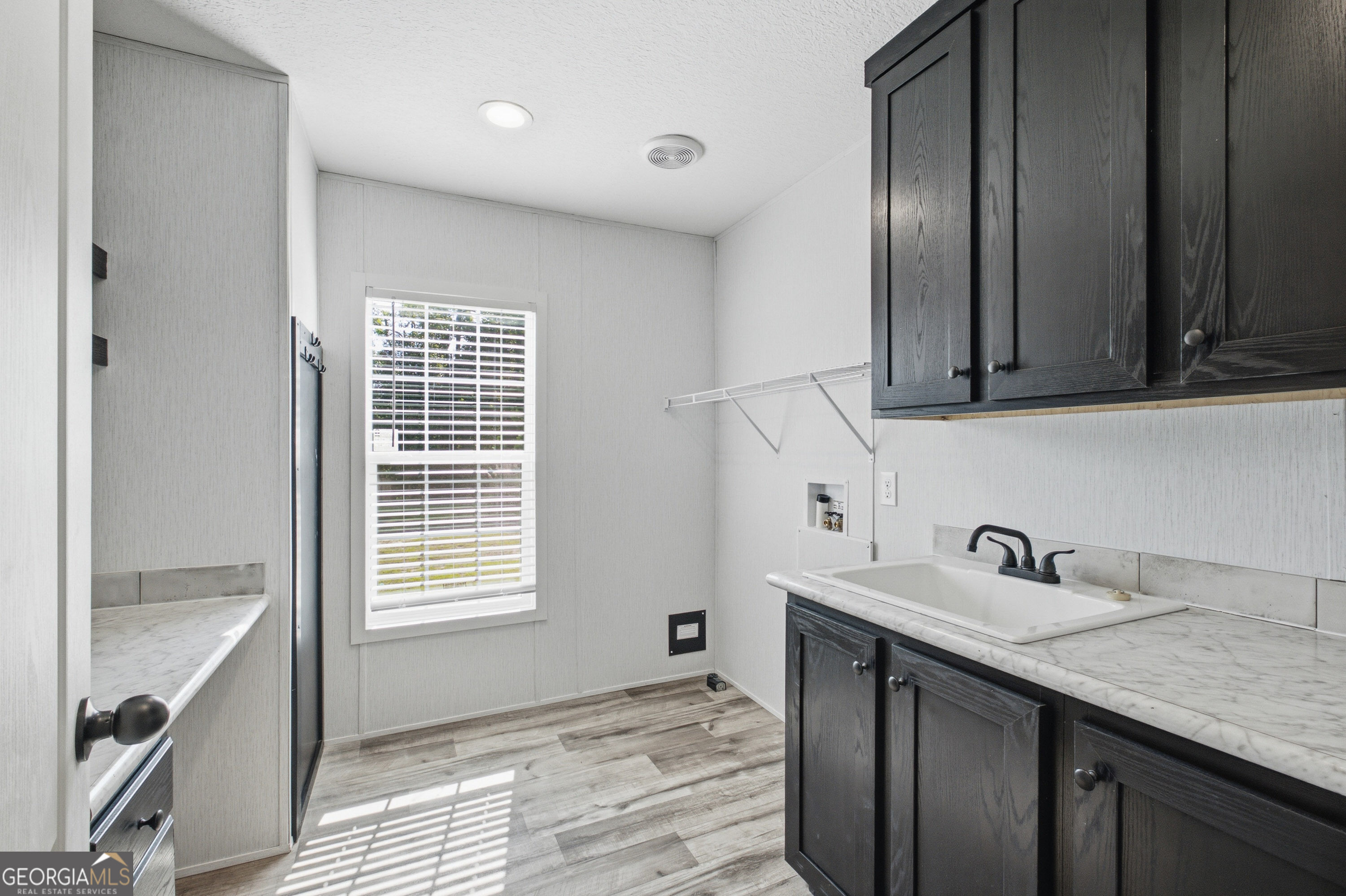 1127 5th Avenue Twin City GA 30471