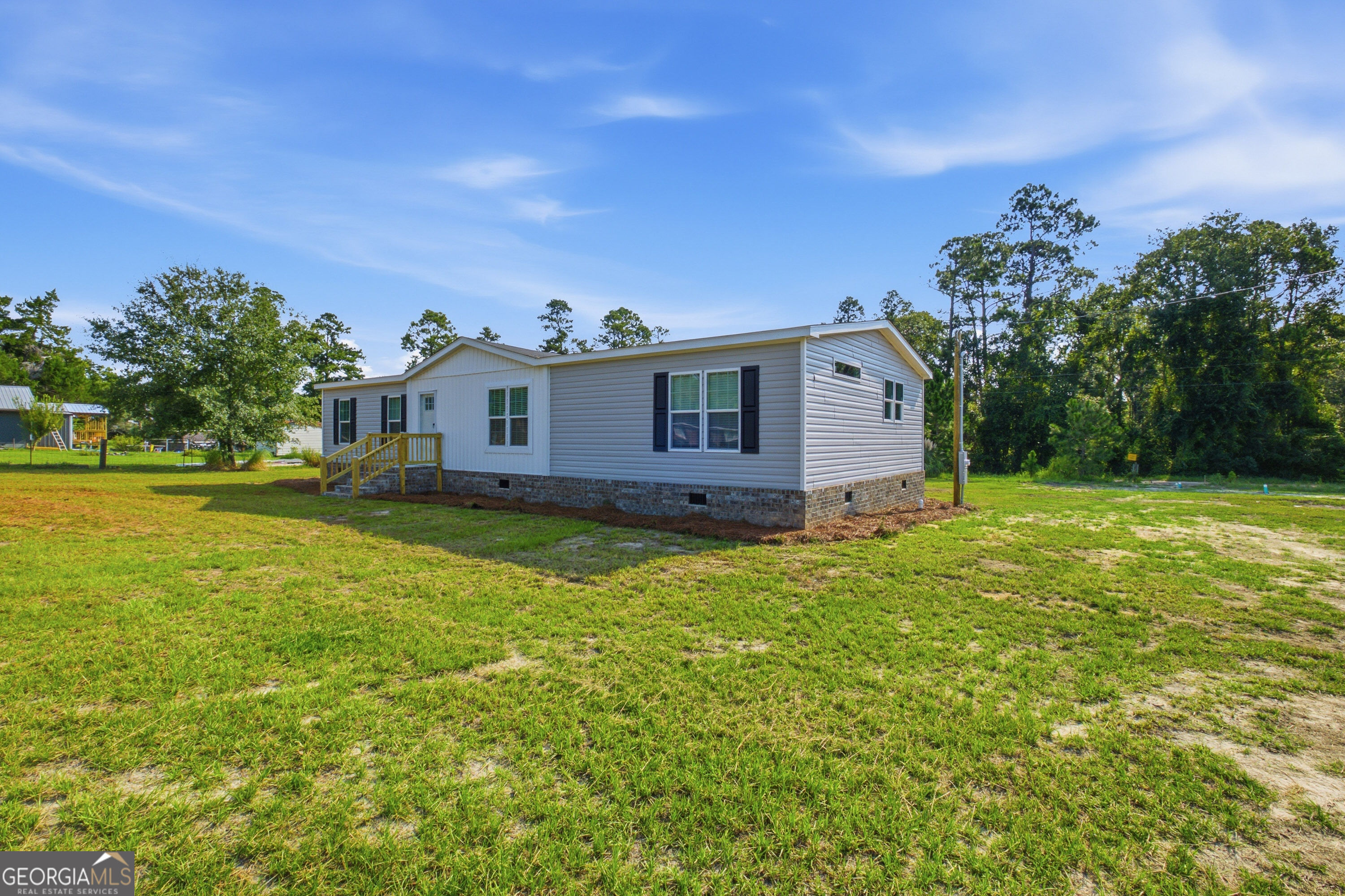 1127 5th Avenue Twin City GA 30471