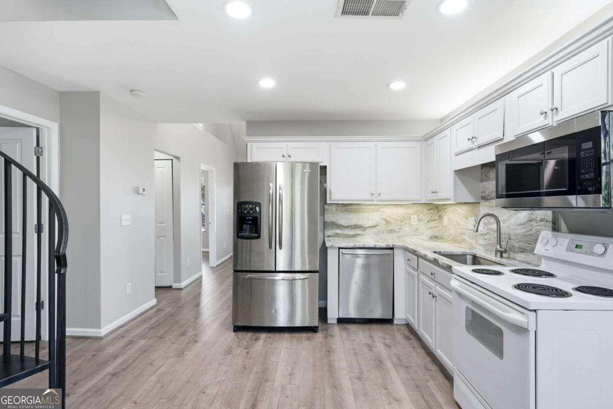 204 Lakeside Drive Waleska GA 30183