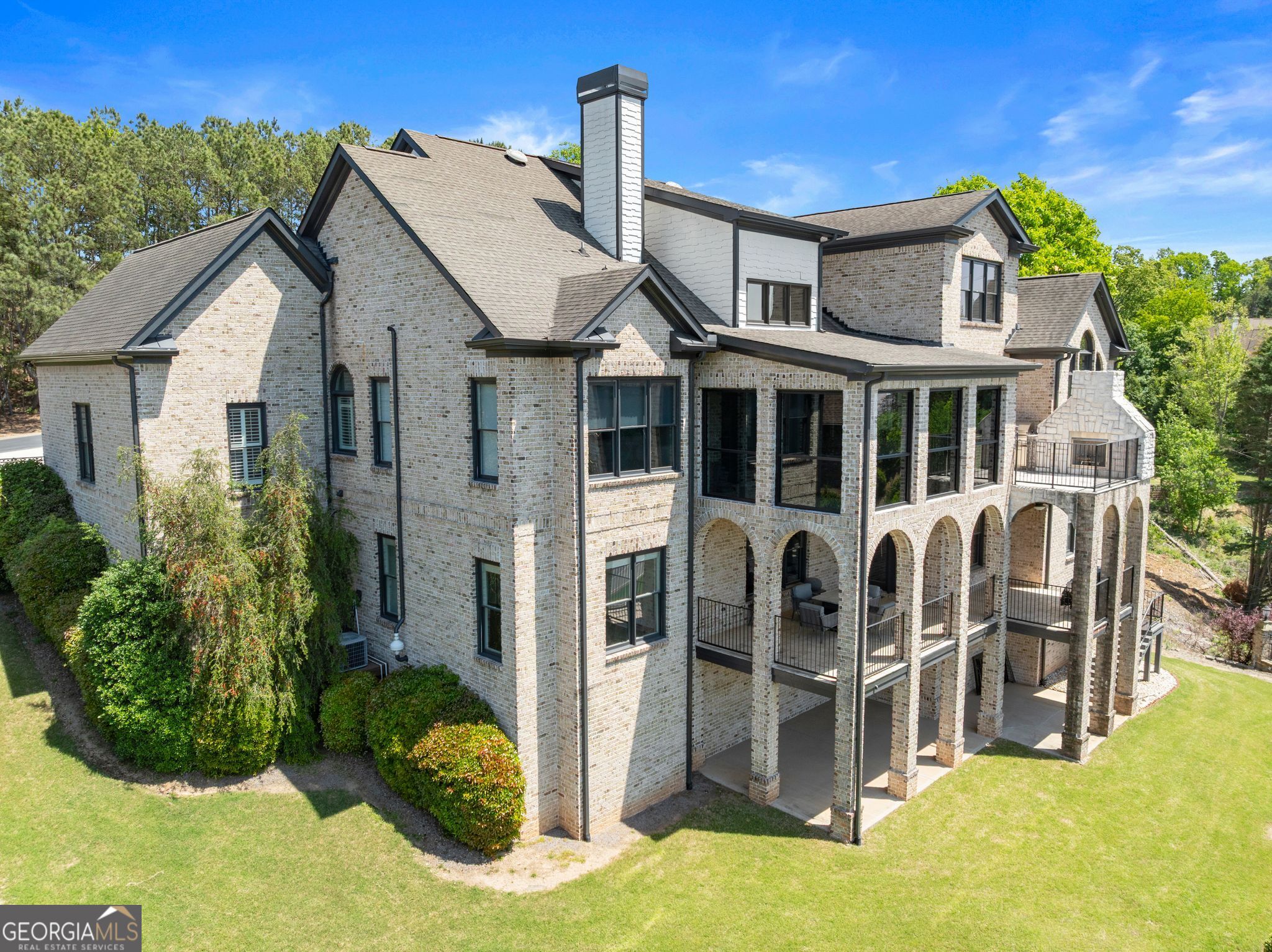 2771 Point Overlook Gainesville GA 30501