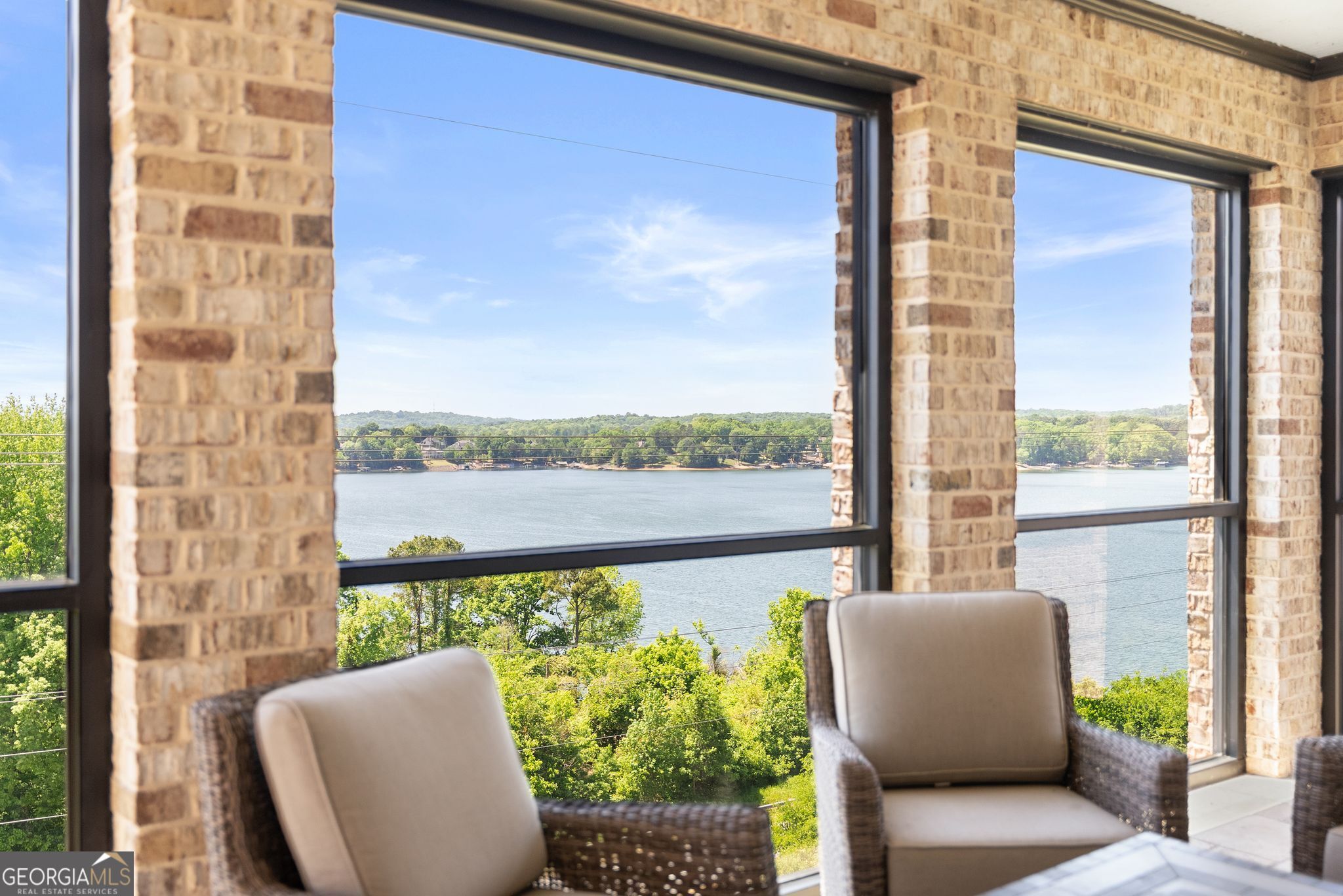 2771 Point Overlook Gainesville GA 30501
