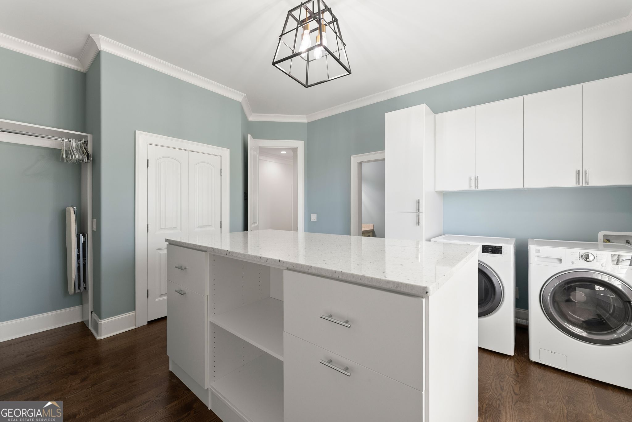2771 Point Overlook Gainesville GA 30501