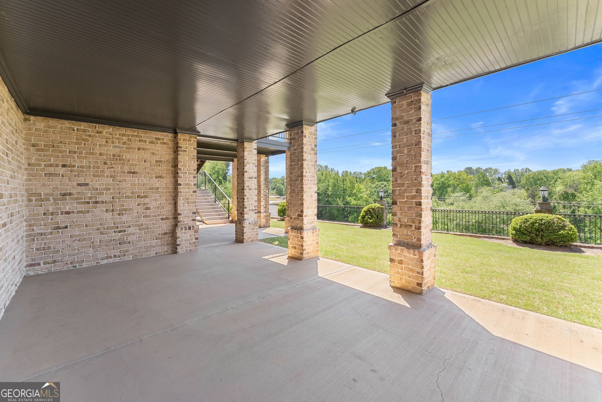 2771 Point Overlook Gainesville GA 30501