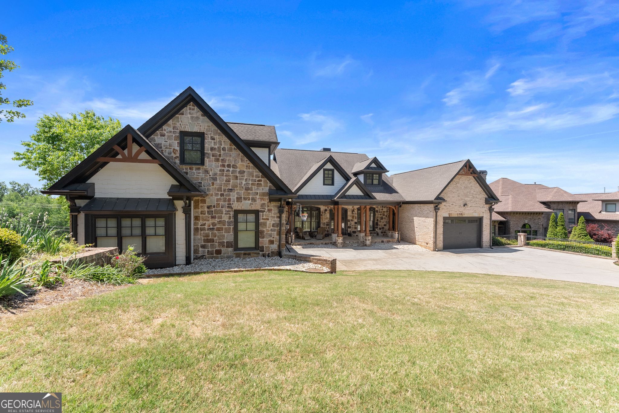 2771 Point Overlook Gainesville GA 30501