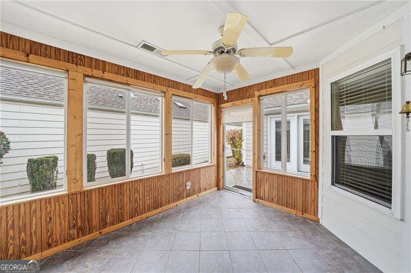 526 Arden Close Woodstock GA 30188