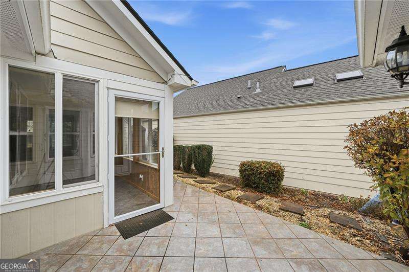 526 Arden Close Woodstock GA 30188