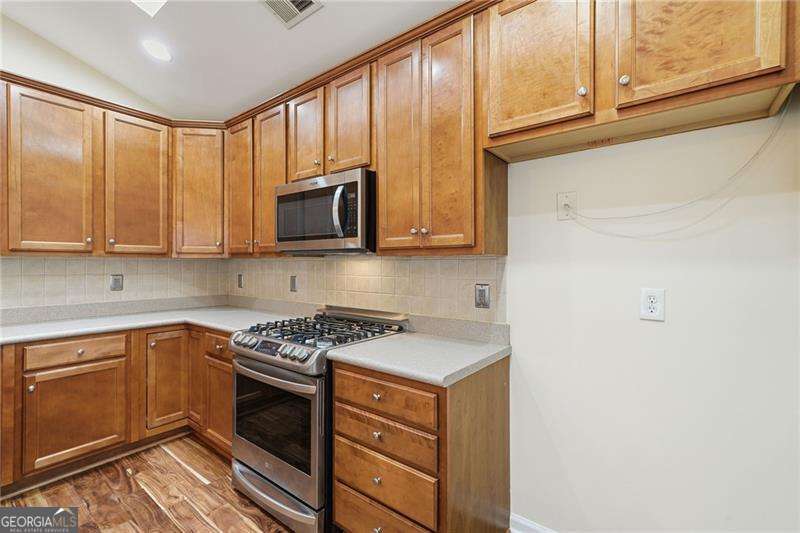 526 Arden Close Woodstock GA 30188