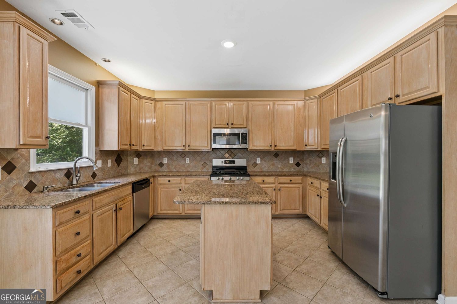 1950 Blackhawk Trail Lawrenceville GA 30043