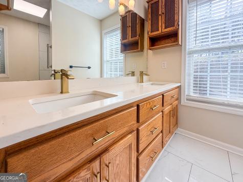 499 Old Deer Path Way Cleveland GA 30528