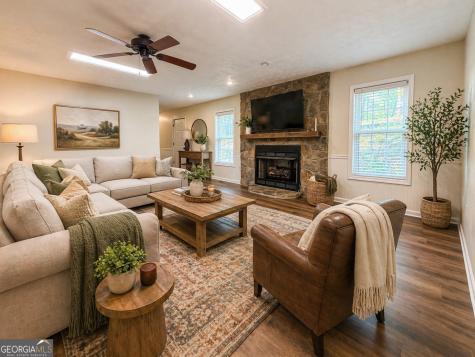 499 Old Deer Path Way Cleveland GA 30528