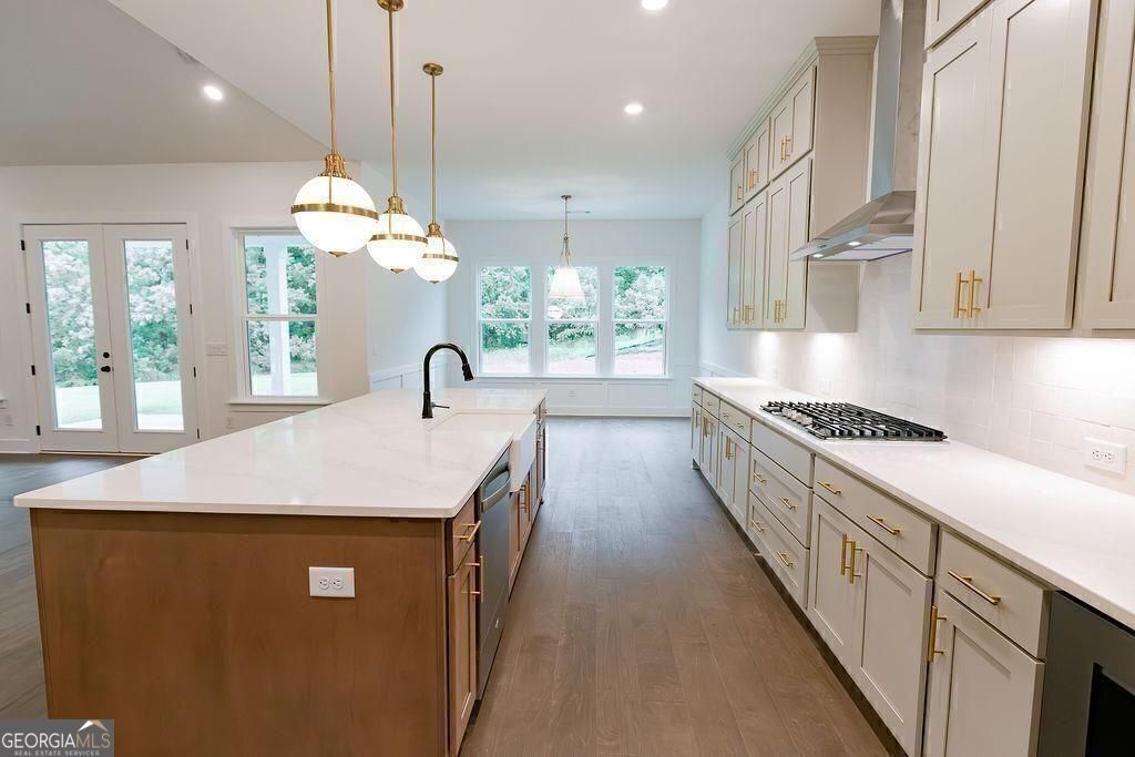 8420 Creekside Overlook Drive Gainesville GA 30506
