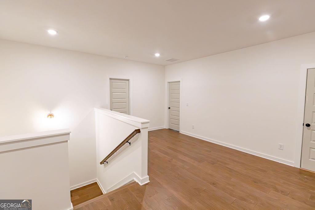 8420 Creekside Overlook Drive Gainesville GA 30506