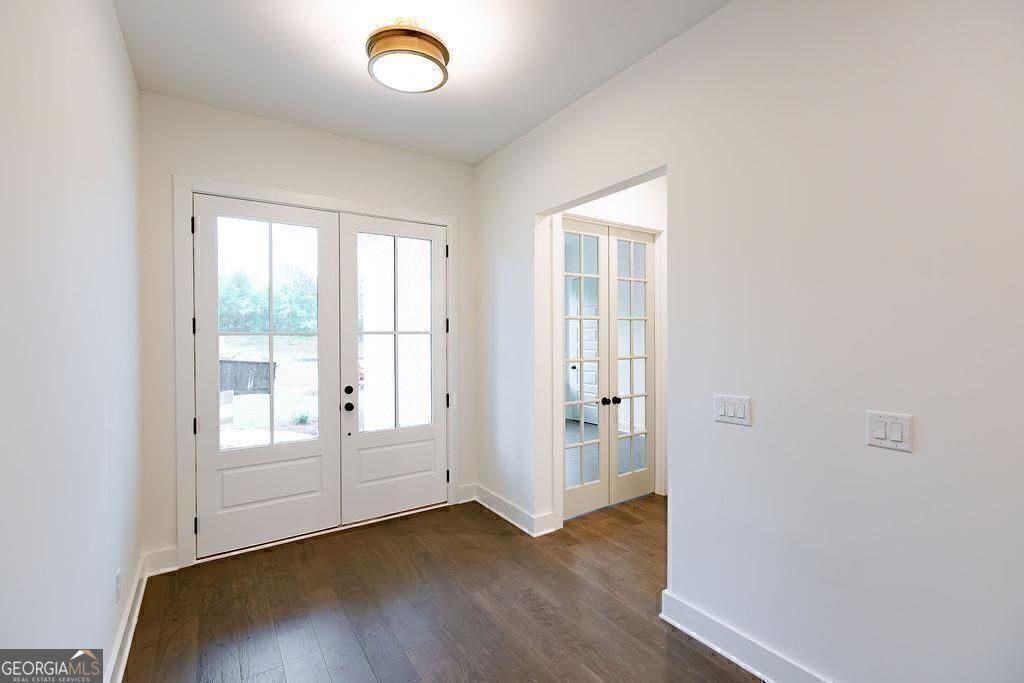 8420 Creekside Overlook Drive Gainesville GA 30506