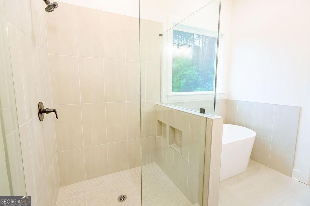 8420 Creekside Overlook Drive Gainesville GA 30506