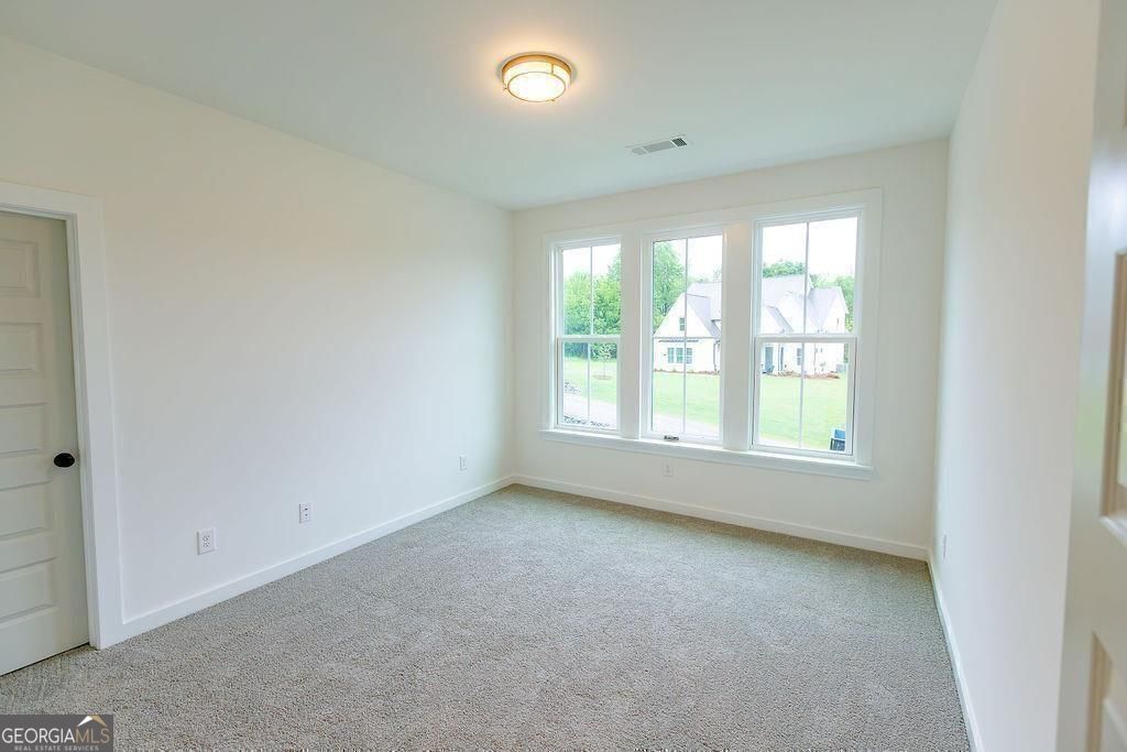 8420 Creekside Overlook Drive Gainesville GA 30506